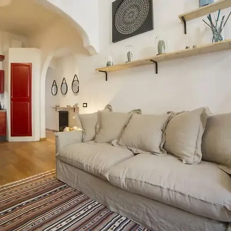 Apartment Step To Duomo And The Sights From Refurbished Florence